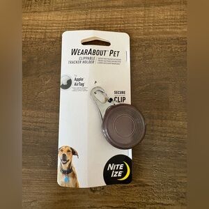 Wearabout Pet Clippable Tracker Holder